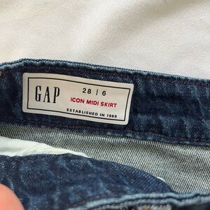 GAP Denim Icon Midi Skirt